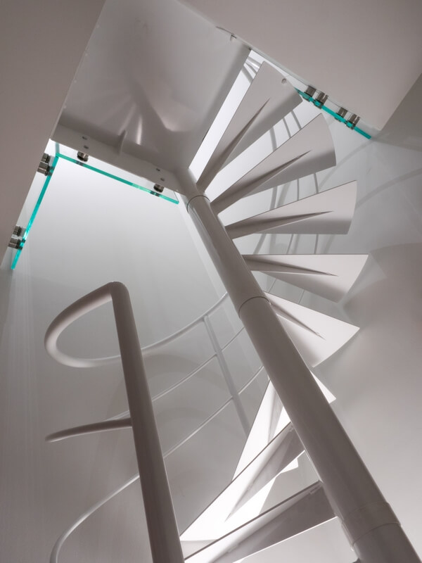 Escalier Hélicoïdal vue de côté réaliser sur mesure